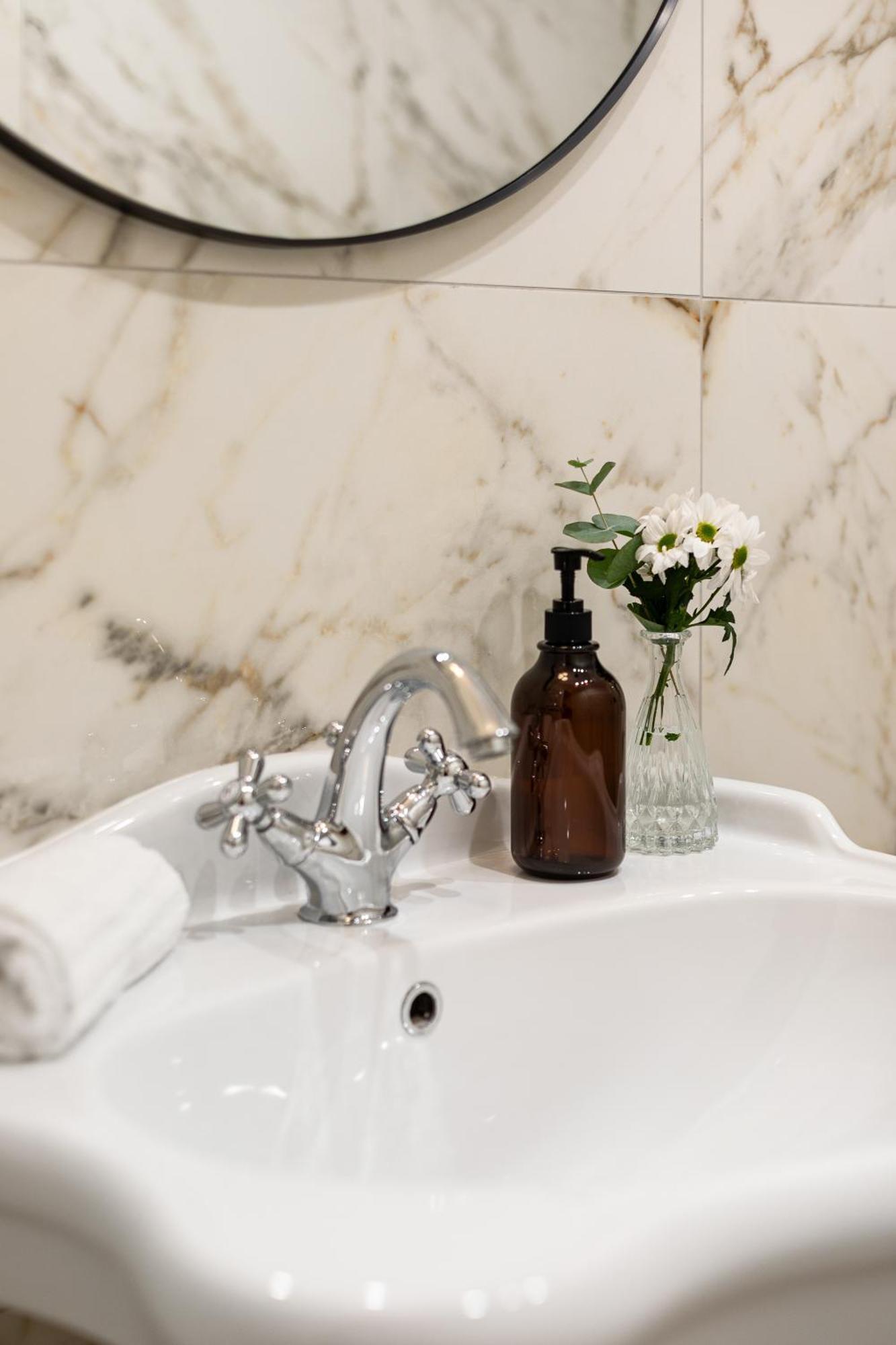 Leopardo Boutique Apartment In Trastevere Róma Kültér fotó