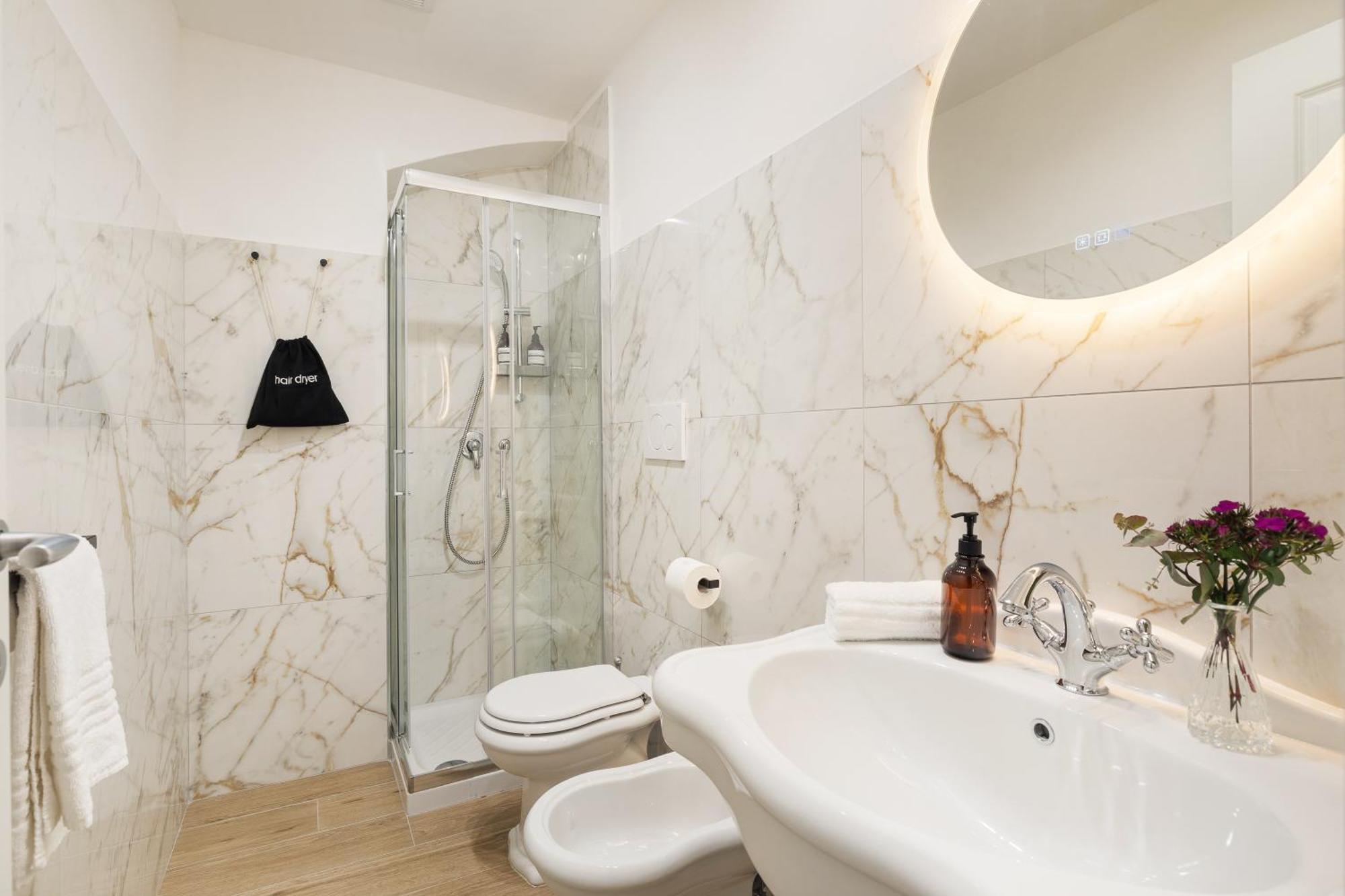 Leopardo Boutique Apartment In Trastevere Róma Kültér fotó